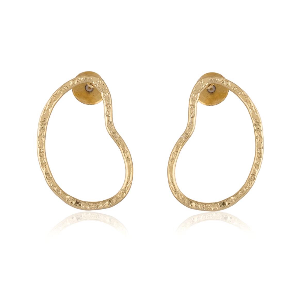 Golden Curve Earrings | Gold-Plated Kidney-Shaped Earrings | Elegant Minimalist Jewellery