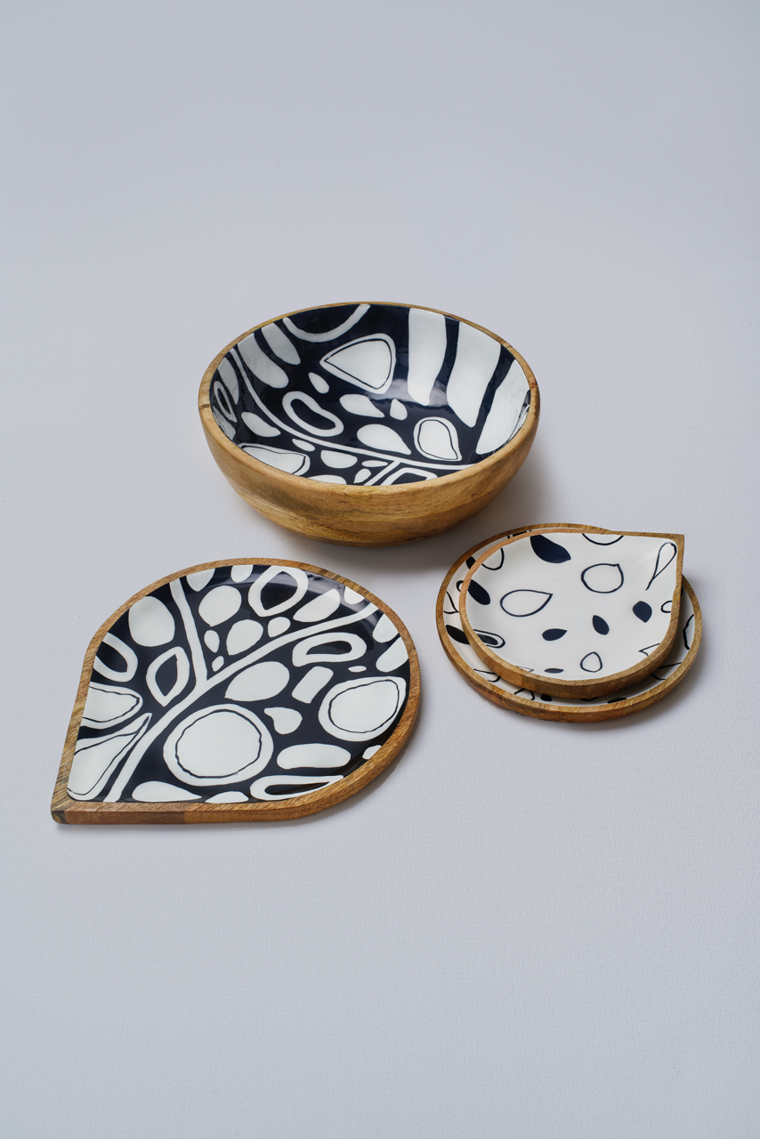 Tear-Drop Monochrome Large Platter with Enamel