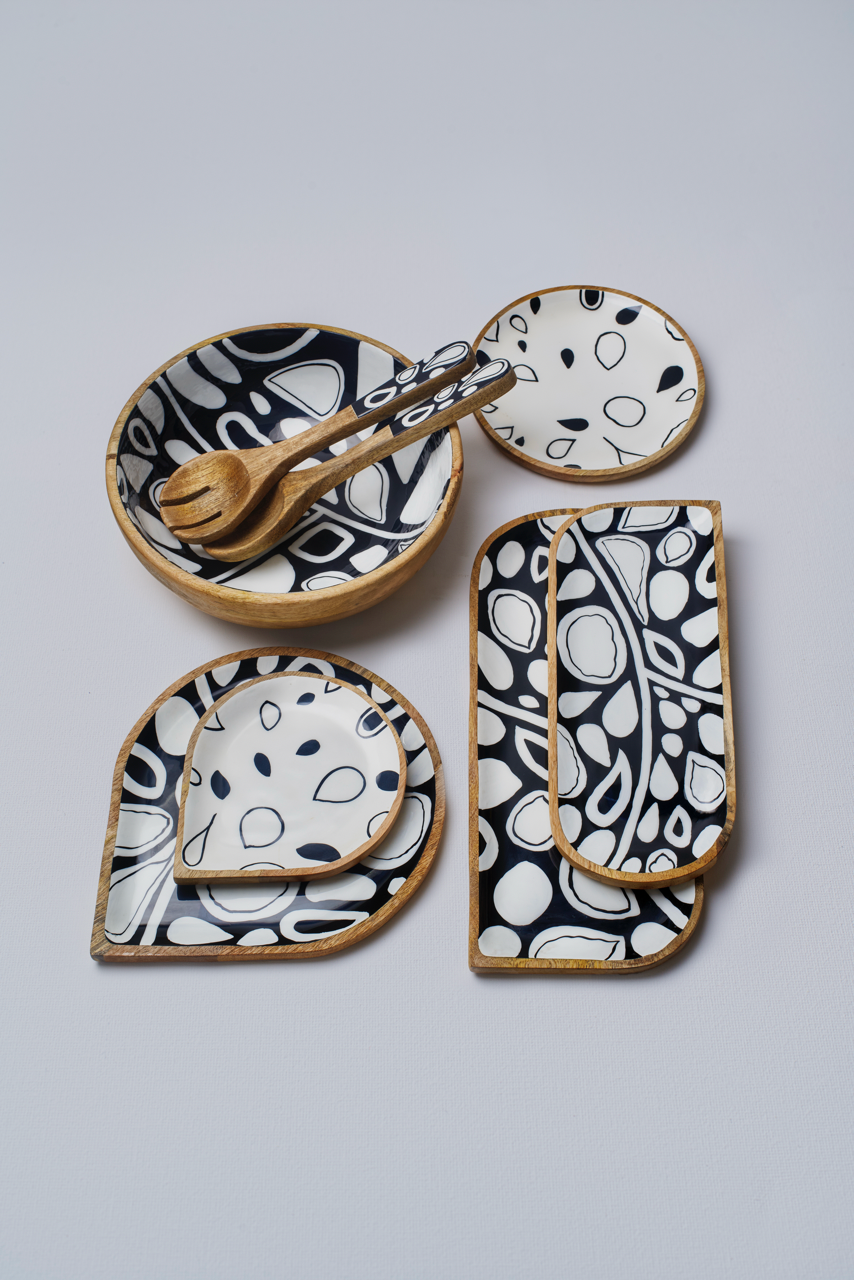 Tear-Drop Monochrome Large Platter with Enamel